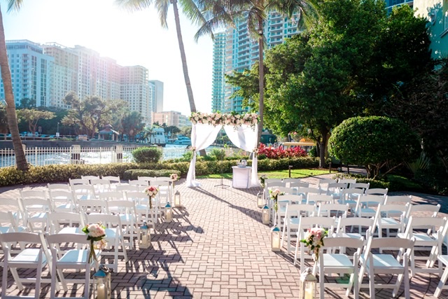 How to Create A Beautiful &#038; Magical Wedding at The Riverside Hotel in Ft Lauderdale, Florida